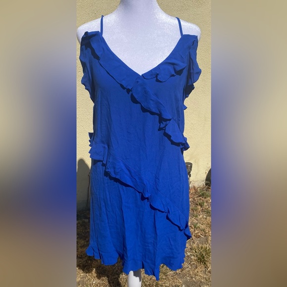 Beautiful, blue dress size small. BNWT - Picture 3 of 5